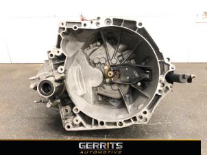 Gebruikte Versnellingsbak Citroen C4 Cactus (0B/0P) 1.6 Blue Hdi 100 Prijs € 499,99 Margeregeling aangeboden door Gerrits Automotive BV