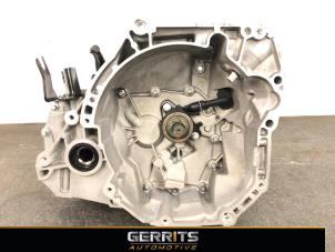 Gebruikte Versnellingsbak Nissan Micra (K13) 1.2 12V DIG-S Prijs € 499,99 Margeregeling aangeboden door Gerrits Automotive BV