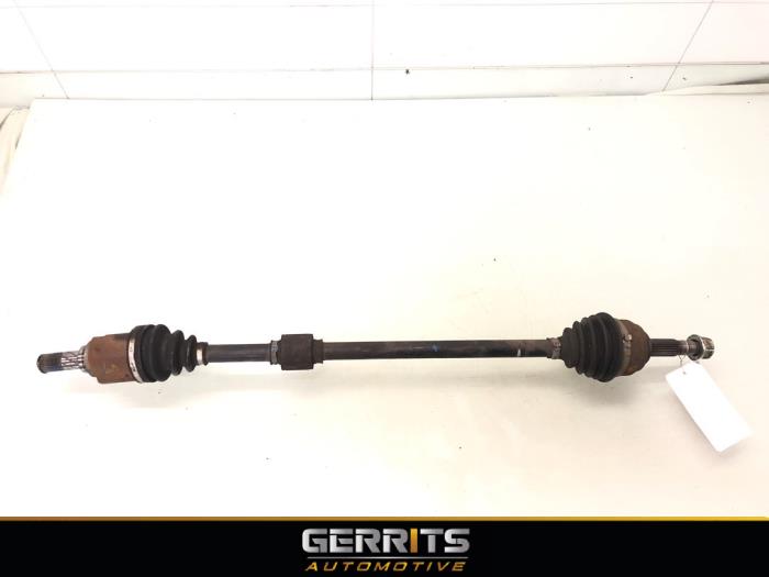 Gebruikte Steekas rechts-voor Nissan Micra (K13) 1.2 12V DIG-S Prijs € 74,99 Margeregeling aangeboden door Gerrits Automotive BV