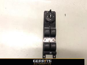 Gebruikte Schakelblok ruiten Ford Focus 3 Wagon 1.6 TDCi ECOnetic Prijs € 34,99 Margeregeling aangeboden door Gerrits Automotive BV