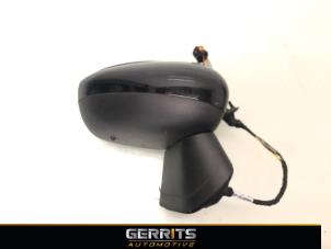 Gebruikte Buitenspiegel rechts Opel Crossland (X) 1.2 Turbo 12V Prijs € 149,99 Margeregeling aangeboden door Gerrits Automotive BV