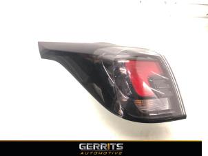 Gebruikte Achterlicht links Opel Crossland (X) 1.2 Turbo 12V Prijs € 124,99 Margeregeling aangeboden door Gerrits Automotive BV
