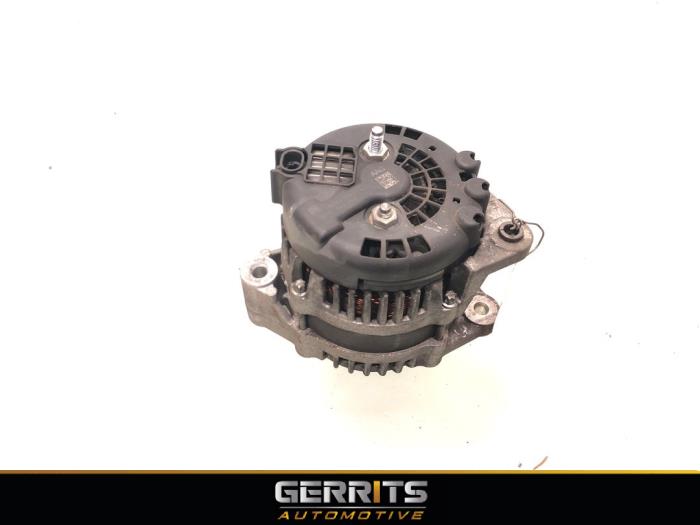 Gebruikte Dynamo Chevrolet Spark (M300) 1.0 16V Bifuel Prijs € 19,99 Margeregeling aangeboden door Gerrits Automotive BV