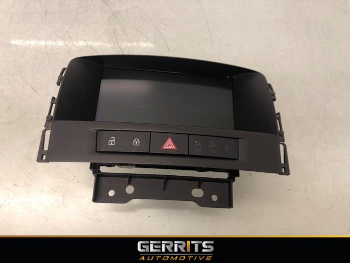 Gebruikte Display Interieur Opel Astra J Sports Tourer (PD8/PE8/PF8) 1.3 CDTI 16V ecoFlex Prijs € 174,99 Margeregeling aangeboden door Gerrits Automotive BV