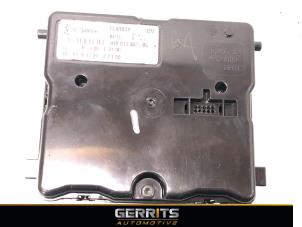 Gebruikte Kachelcomputer Renault Grand Scénic IV (RFAR) 1.3 TCE 140 16V Prijs € 84,99 Margeregeling aangeboden door Gerrits Automotive BV