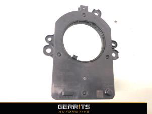 Gebruikte Gier sensor Renault Grand Scénic IV (RFAR) 1.3 TCE 140 16V Prijs € 34,99 Margeregeling aangeboden door Gerrits Automotive BV