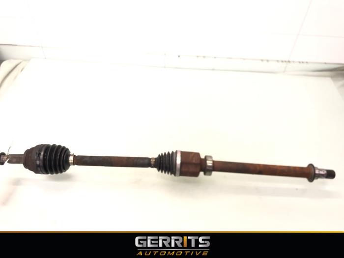 Gebruikte Aandrijfas rechts-voor Renault Grand Scénic IV (RFAR) 1.3 TCE 140 16V Prijs € 149,99 Margeregeling aangeboden door Gerrits Automotive BV