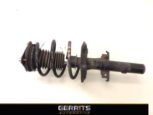 Gebruikte Voorpoot rechts Renault Grand Scénic IV (RFAR) 1.3 TCE 140 16V Prijs € 99,99 Margeregeling aangeboden door Gerrits Automotive BV