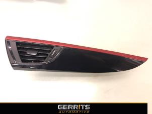 Gebruikte Dashboard sierlijst BMW 1 serie (F20) 116i 1.6 16V Prijs € 59,99 Margeregeling aangeboden door Gerrits Automotive BV