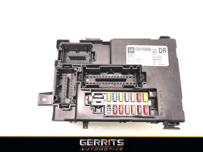 Gebruikte Module Bodycontrol Opel Meriva (B) 1.4 Turbo 16V Ecotec Prijs € 499,99 Margeregeling aangeboden door Gerrits Automotive BV