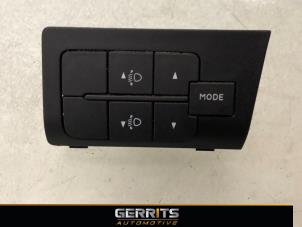 Gebruikte Hoogteregelaar schakelaar Peugeot Boxer (U9) 2.2 HDi 150 Prijs € 48,39 Inclusief btw aangeboden door Gerrits Automotive BV