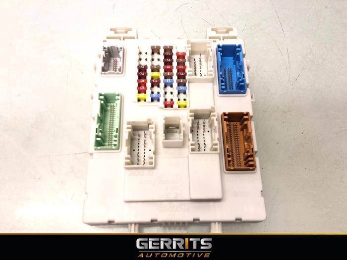 Gebruikte Central electronic module Volvo V40 (MV) 2.0 D2 16V Prijs € 74,99 Margeregeling aangeboden door Gerrits Automotive BV
