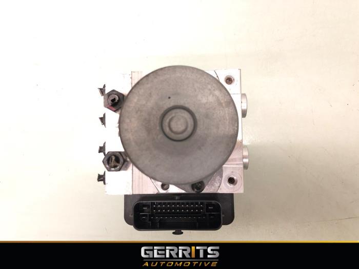Gebruikte ABS Pomp Hyundai i20 (GBB) 1.0 T-GDI 100 12V Prijs € 149,99 Margeregeling aangeboden door Gerrits Automotive BV