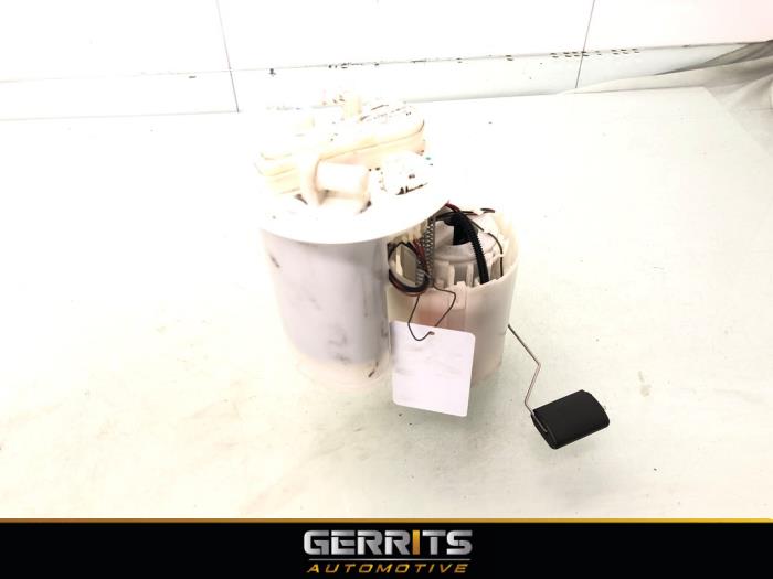 Gebruikte Tank element Pomp Hyundai i20 (GBB) 1.0 T-GDI 100 12V Prijs € 124,99 Margeregeling aangeboden door Gerrits Automotive BV