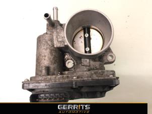 Gebruikte Gasklephuis Toyota Yaris III (P13) 1.5 16V Hybrid Prijs € 29,99 Margeregeling aangeboden door Gerrits Automotive BV