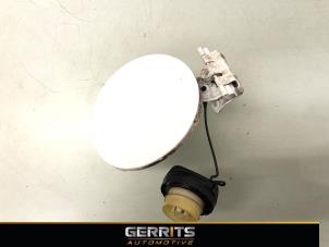 Gebruikte Tank Klep Toyota Yaris III (P13) 1.5 16V Hybrid Prijs € 29,99 Margeregeling aangeboden door Gerrits Automotive BV