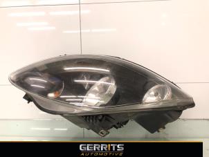 Gebruikte Rechter Koplamp Seat Altea (5P1) 1.9 TDI 105 Prijs € 59,99 Margeregeling aangeboden door Gerrits Automotive BV