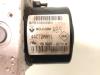 ABS Pomp van een Renault Twingo II (CN) 1.2 16V 2012