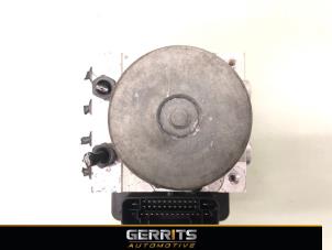 Gebruikte ABS Pomp Hyundai i30 Wagon (GDHF5) 1.4 16V Prijs € 124,99 Margeregeling aangeboden door Gerrits Automotive BV