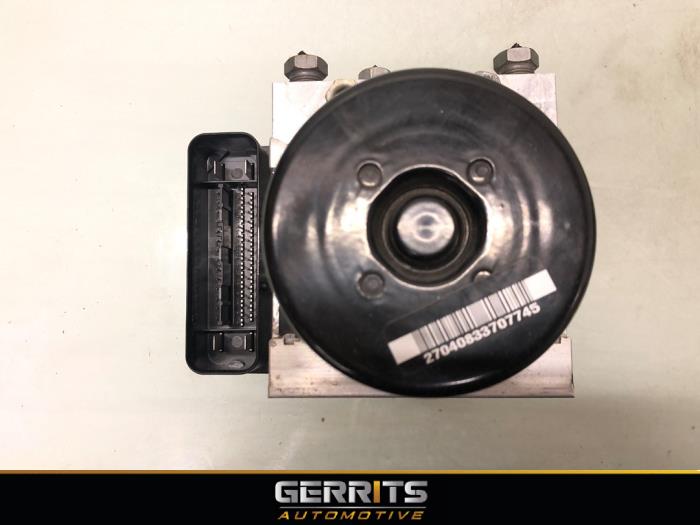Gebruikte ABS Pomp Ford Transit Connect (PJ2) 1.6 TDCi 16V 75 Prijs € 181,49 Inclusief btw aangeboden door Gerrits Automotive BV