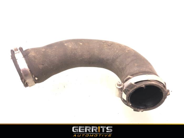 Gebruikte Intercooler Slang Audi A4 Avant (B8) 1.8 TFSI 16V Prijs € 19,99 Margeregeling aangeboden door Gerrits Automotive BV
