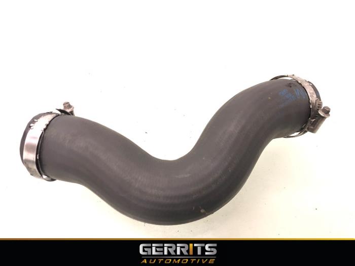 Gebruikte Intercooler Slang Volkswagen Polo V (6R) 1.2 TDI 12V BlueMotion Prijs € 24,99 Margeregeling aangeboden door Gerrits Automotive BV