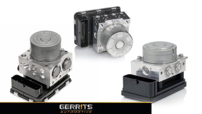 ABS Pomp van een Ford S-Max (WPC) 1.5 EcoBoost 16V 2020