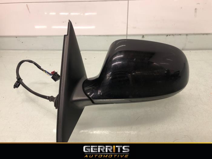 Buitenspiegel links van een Audi Q3 (8UB/8UG) 1.4 TFSI 16V 2014