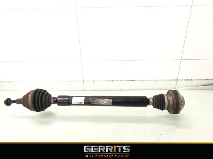 Aandrijfas rechts-voor van een Audi Q3 (8UB/8UG) 1.4 TFSI 16V 2014