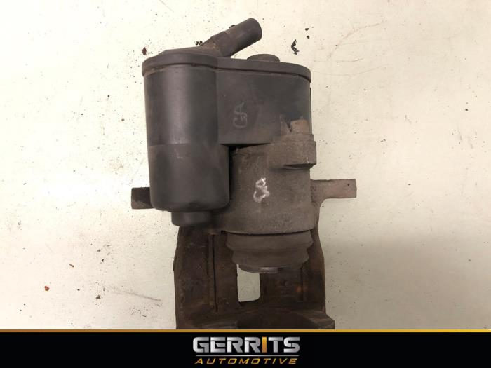 Remklauw (Tang) links-achter van een Audi Q3 (8UB/8UG) 1.4 TFSI 16V 2014