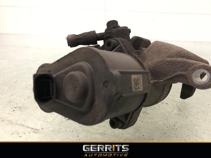 Remklauw (Tang) links-achter van een Audi Q3 (8UB/8UG) 1.4 TFSI 16V 2014