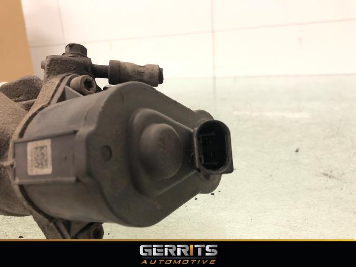 Remklauw (Tang) rechts-achter van een Audi Q3 (8UB/8UG) 1.4 TFSI 16V 2014