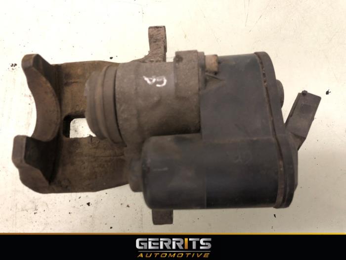 Remklauw (Tang) rechts-achter van een Audi Q3 (8UB/8UG) 1.4 TFSI 16V 2014