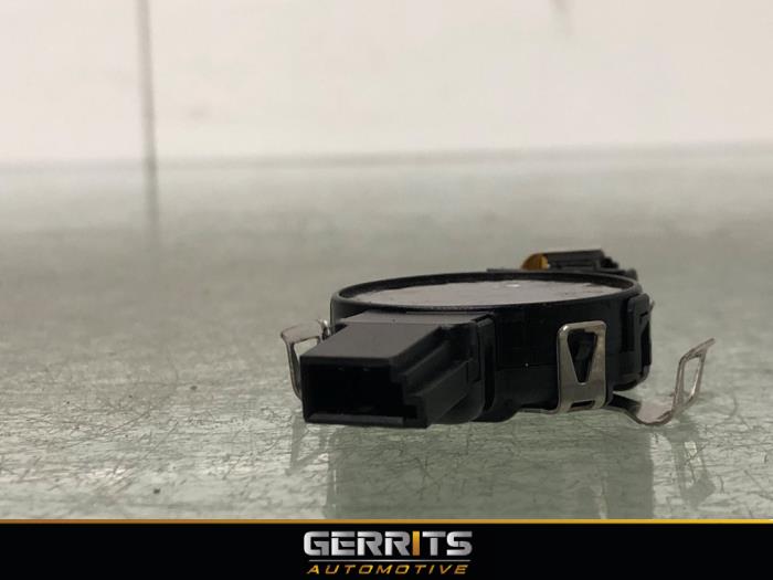Regensensor van een Audi Q3 (8UB/8UG) 1.4 TFSI 16V 2014