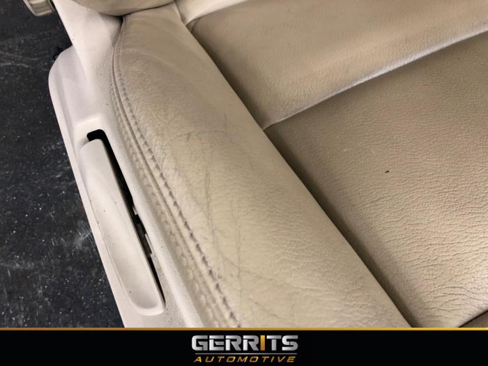 Stoel rechts van een Audi Q3 (8UB/8UG) 1.4 TFSI 16V 2014