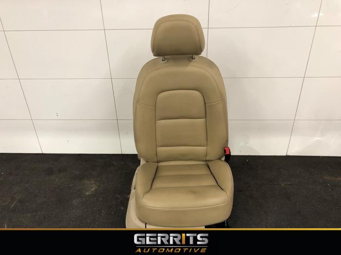 Stoel rechts van een Audi Q3 (8UB/8UG) 1.4 TFSI 16V 2014