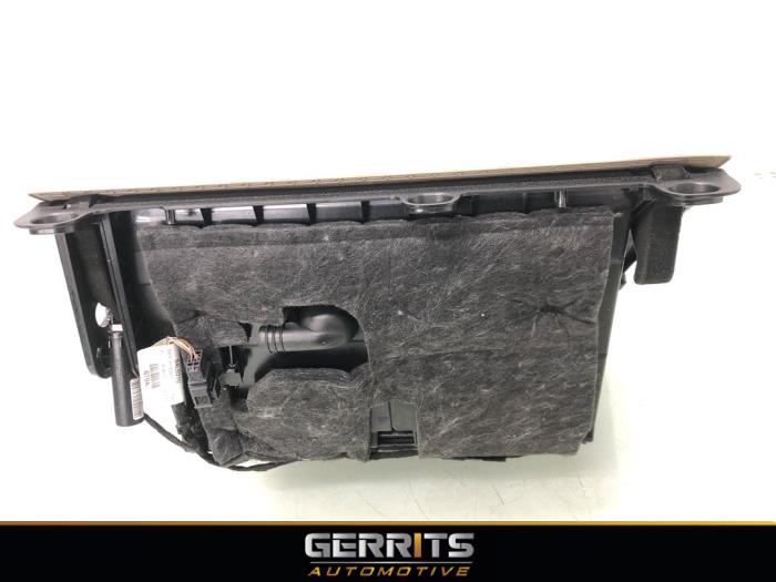 Dashboardkastje van een Audi Q3 (8UB/8UG) 1.4 TFSI 16V 2014