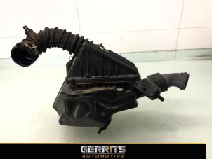 Gebruikte Luchtfilterhuis Renault Twingo III (AH) 1.0 SCe 75 12V Prijs € 24,99 Margeregeling aangeboden door Gerrits Automotive BV