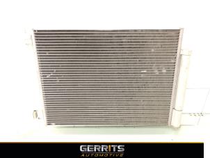 Gebruikte Airco Condensor Renault Twingo III (AH) 1.0 SCe 75 12V Prijs € 49,99 Margeregeling aangeboden door Gerrits Automotive BV