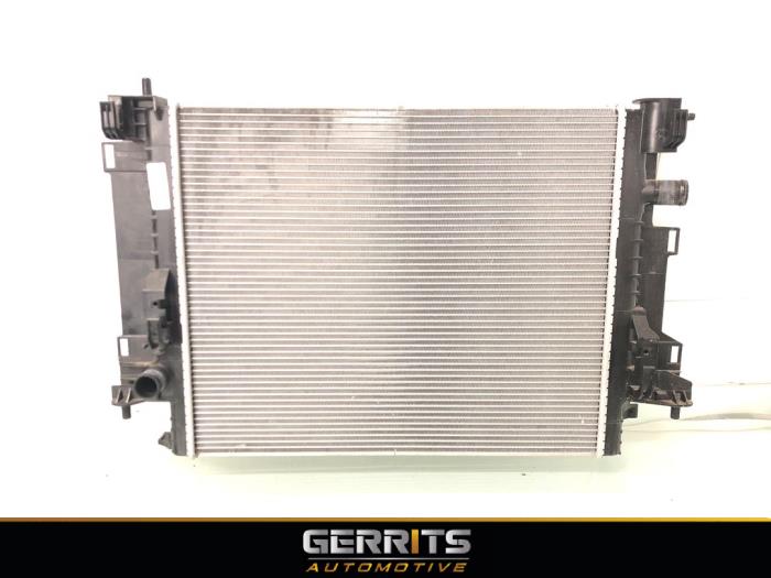 Gebruikte Radiateur Renault Twingo III (AH) 1.0 SCe 75 12V Prijs € 34,99 Margeregeling aangeboden door Gerrits Automotive BV
