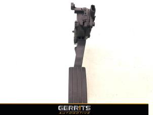 Gebruikte Gaspedaal Renault Twingo III (AH) 1.0 SCe 75 12V Prijs € 19,99 Margeregeling aangeboden door Gerrits Automotive BV
