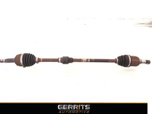 Gebruikte Aandrijfas rechts-voor Mitsubishi Space Star (A0) 1.0 12V Prijs € 49,99 Margeregeling aangeboden door Gerrits Automotive BV