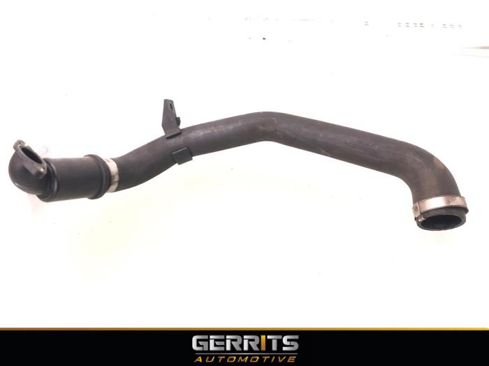 Gebruikte Intercooler Slang Ford Focus 3 Wagon 1.0 Ti-VCT EcoBoost 12V 125 Prijs € 44,99 Margeregeling aangeboden door Gerrits Automotive BV