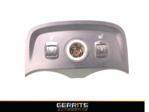 Gebruikte Schakelaar Stoelverwarming Ford Focus 3 Wagon 1.0 Ti-VCT EcoBoost 12V 125 Prijs € 19,99 Margeregeling aangeboden door Gerrits Automotive BV