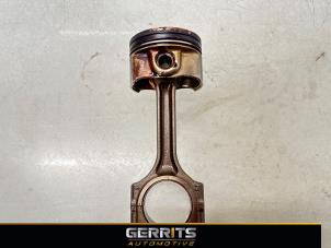 Gebruikte Zuiger Opel Meriva 1.4 Turbo 16V Ecotec Prijs € 99,99 Margeregeling aangeboden door Gerrits Automotive BV