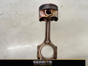 Gebruikte Zuiger Opel Meriva 1.4 Turbo 16V Ecotec Prijs € 99,99 Margeregeling aangeboden door Gerrits Automotive BV