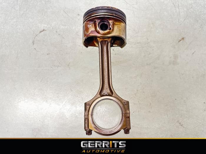 Gebruikte Zuiger Opel Meriva (B) 1.4 Turbo 16V Ecotec Prijs € 99,99 Margeregeling aangeboden door Gerrits Automotive BV