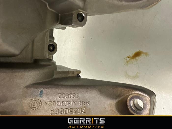 Oliepomp van een BMW 3 serie Touring (F31) 318i 1.5 TwinPower Turbo 12V 2017