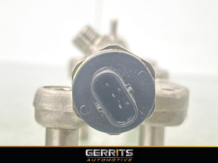 Galerij (Injectie) van een BMW 3 serie Touring (F31) 318i 1.5 TwinPower Turbo 12V 2017