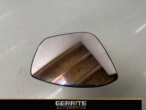 Gebruikte Spiegelglas rechts Peugeot 208 I (CA/CC/CK/CL) 1.6 Blue HDi 100 Prijs € 19,99 Margeregeling aangeboden door Gerrits Automotive BV